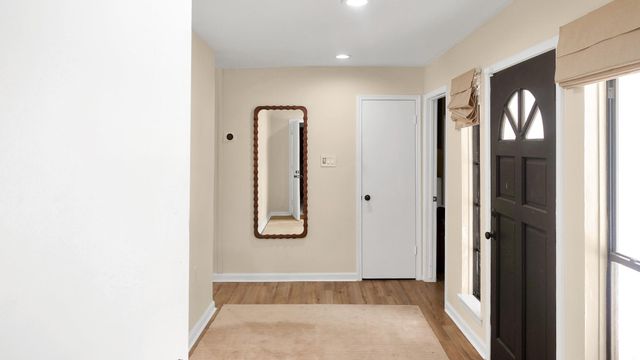 223 Kirkaldy Drive, Houston, TX 77015