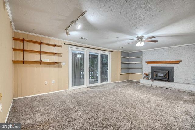 3009 SHERWOOD RD, Waldorf, MD 20601