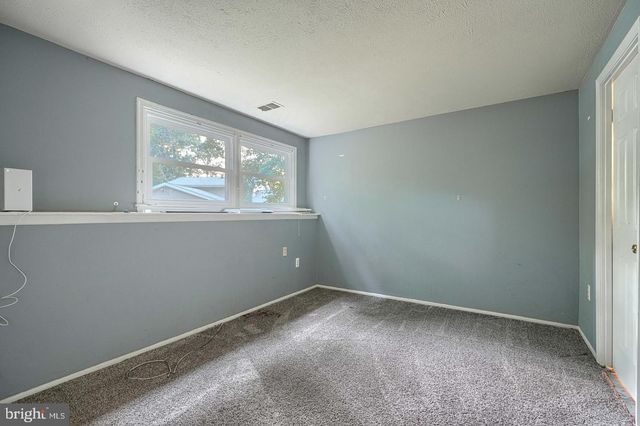 3009 SHERWOOD RD, Waldorf, MD 20601