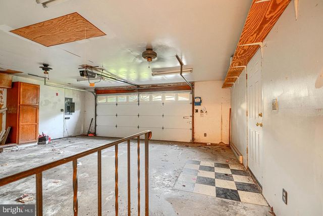 3009 SHERWOOD RD, Waldorf, MD 20601