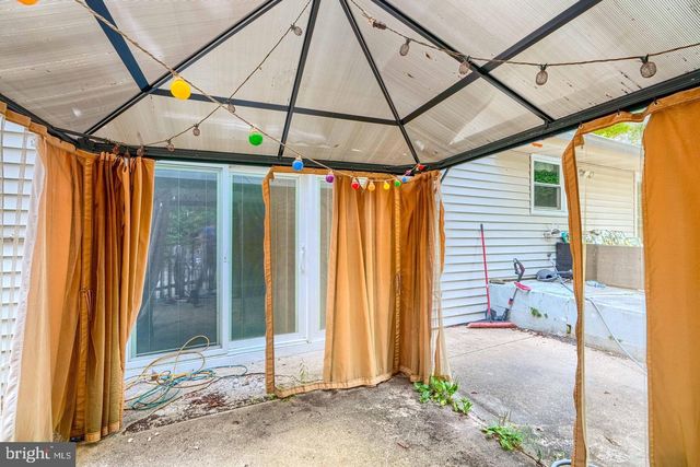 3009 SHERWOOD RD, Waldorf, MD 20601