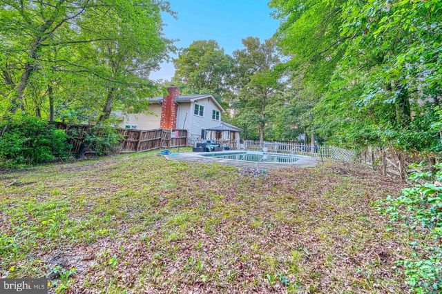 3009 SHERWOOD RD, Waldorf, MD 20601