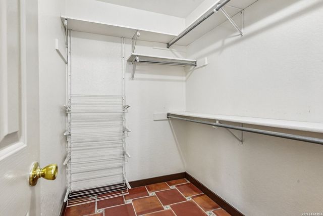 614 Claude W Black, San Antonio, TX 78203
