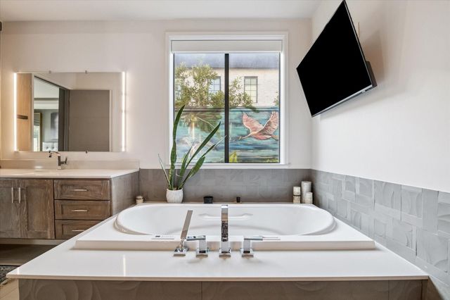 1249 Chippendale Road, Houston, TX 77018