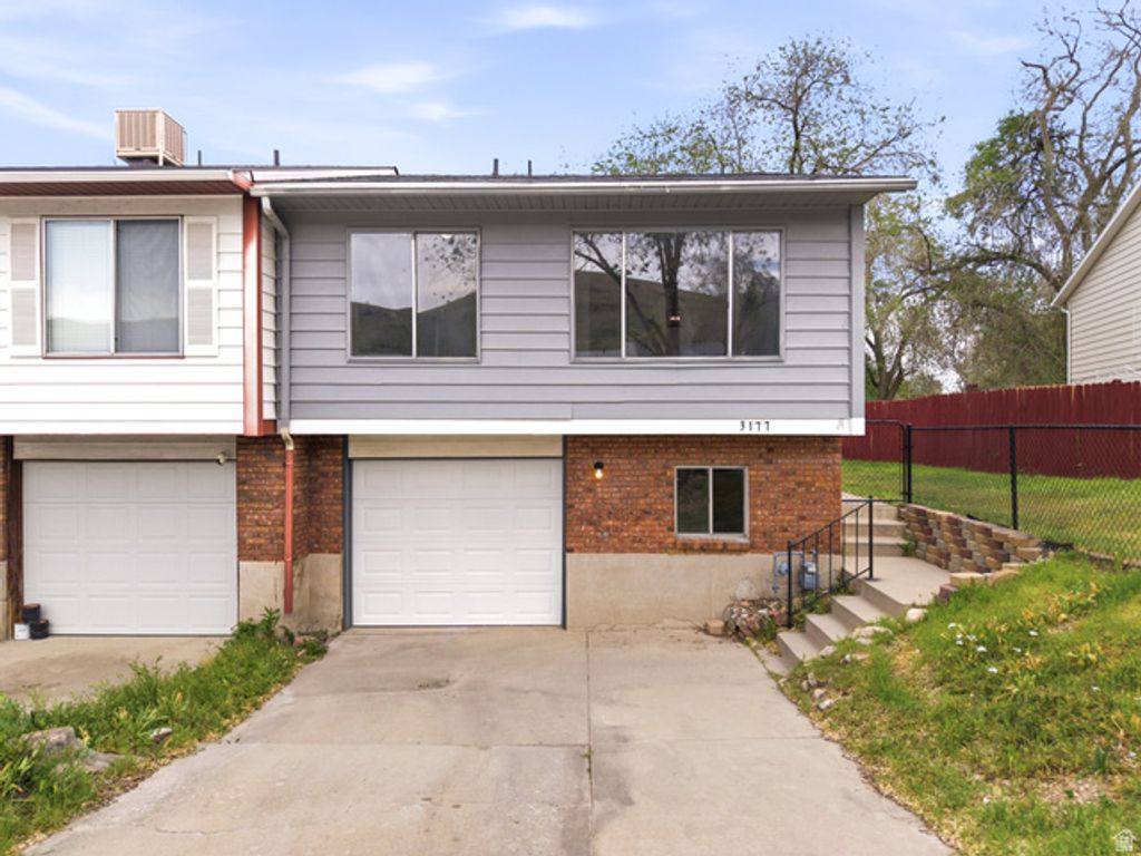 3177 S COPPER COVE CIR, Magna, UT 84044