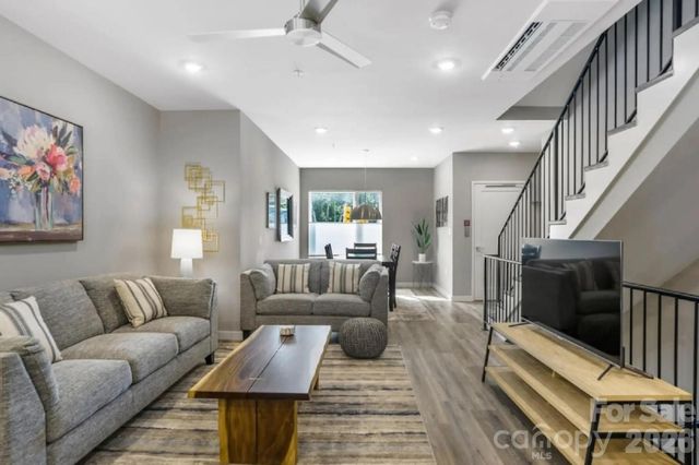 102 Southside Avenue 15, Asheville, NC 28801
