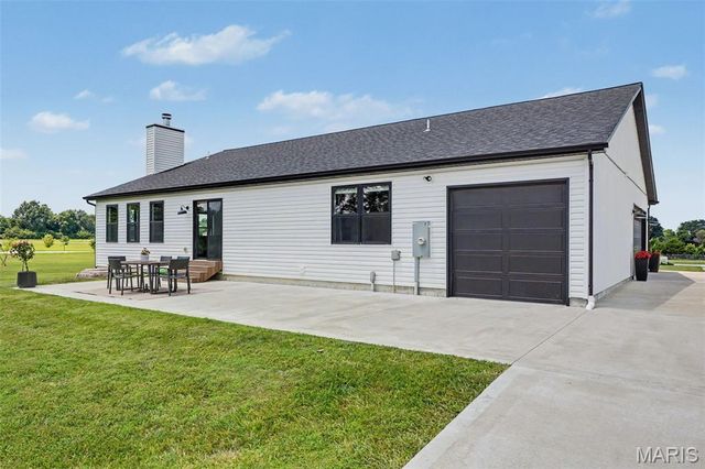 30944 Bonnie Bell Drive, Warrenton, MO 63383