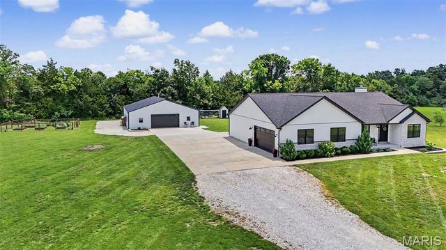 30944 Bonnie Bell Drive, Warrenton, MO 63383