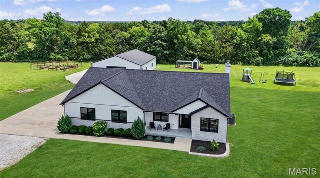 30944 Bonnie Bell Drive, Warrenton, MO 63383