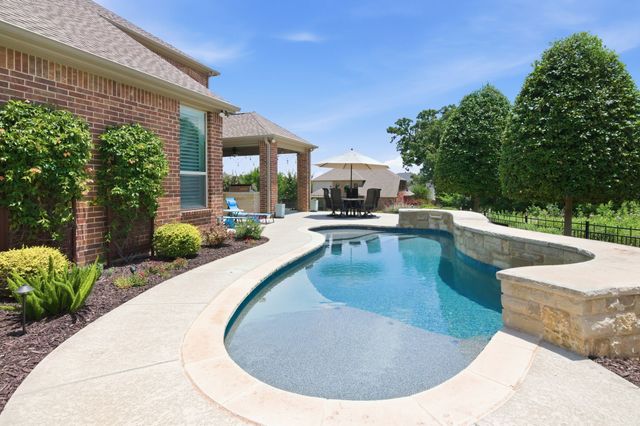 11109 Smoky Oak Court, Flower Mound, TX 76226