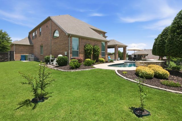 11109 Smoky Oak Court, Flower Mound, TX 76226