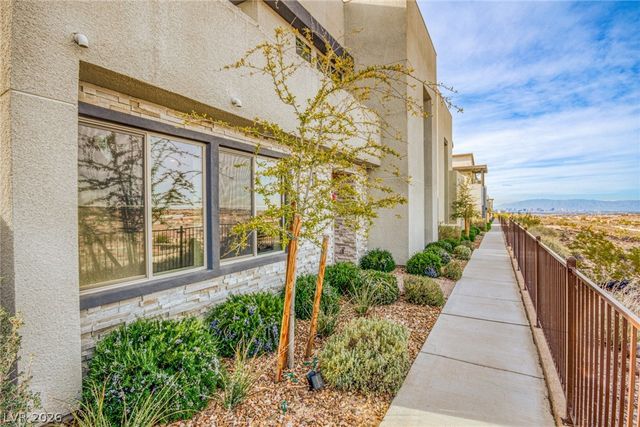 2598 Skylark Trail Street, Henderson, NV 89044