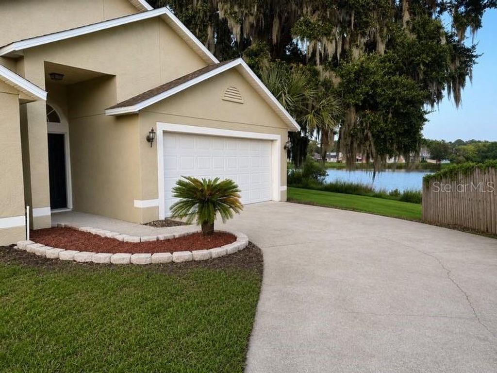 815 DELFINO PLACE, Lake Mary, FL 32746