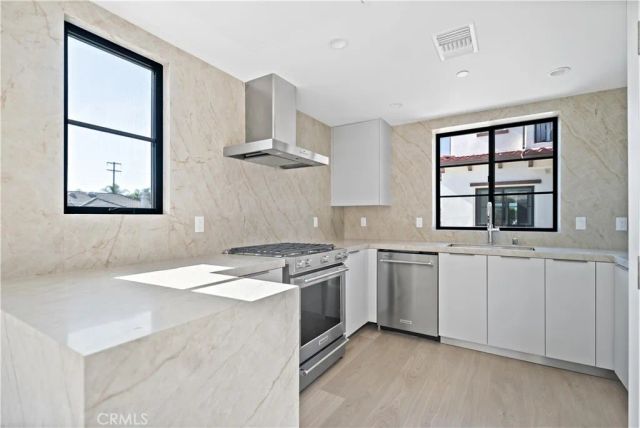 200 S 2nd Avenue D, Arcadia, CA 91006