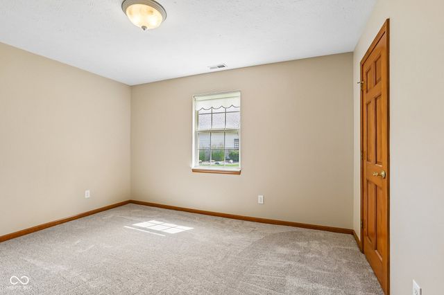 1781 Stonewall Circle, Greenfield, IN 46140