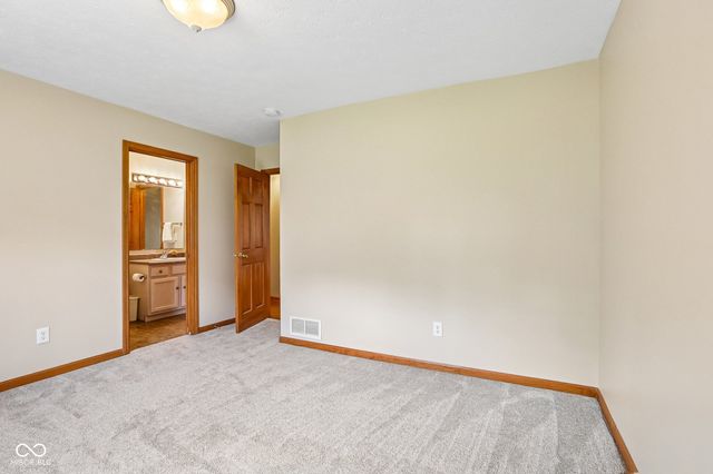 1781 Stonewall Circle, Greenfield, IN 46140