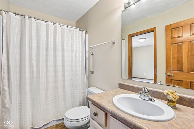 1781 Stonewall Circle, Greenfield, IN 46140
