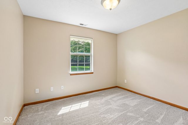 1781 Stonewall Circle, Greenfield, IN 46140