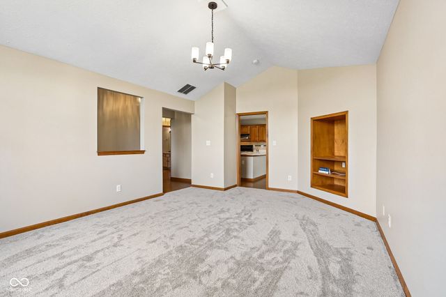 1781 Stonewall Circle, Greenfield, IN 46140