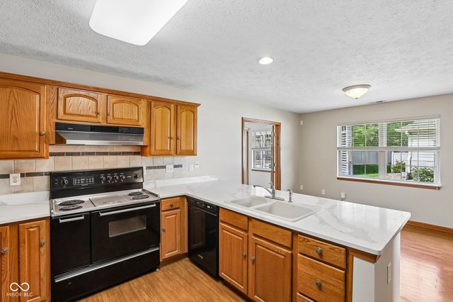 1781 Stonewall Circle, Greenfield, IN 46140