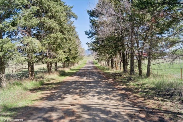 222 Lundeen Road, Eureka, MT 59917