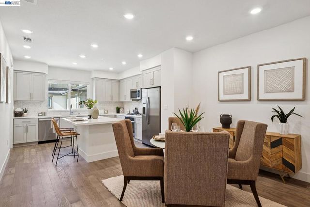 57109 57109 Via Vicenza, San Ramon, CA 94583