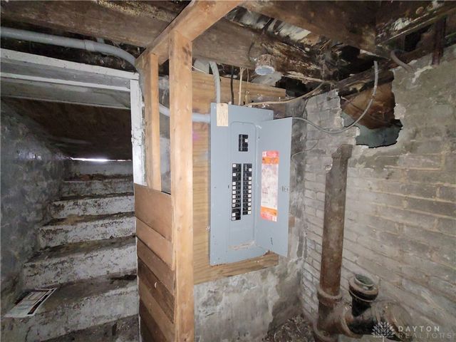 82 Fountain Avenue, Dayton, OH 45405