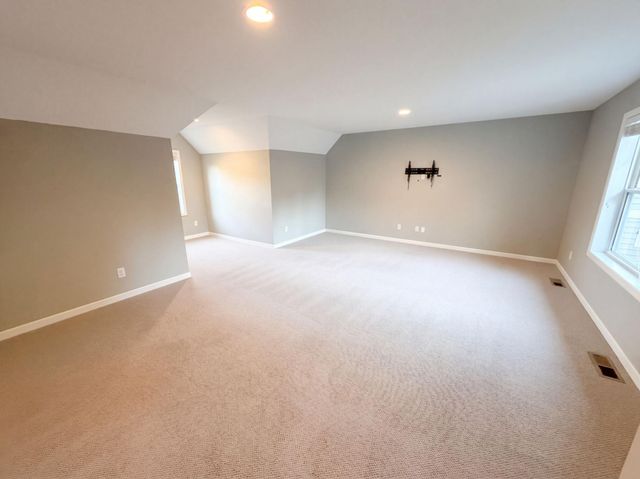 16891 E Lake Drive, Lakeville, MN 55044