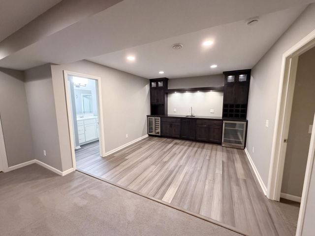 16891 E Lake Drive, Lakeville, MN 55044