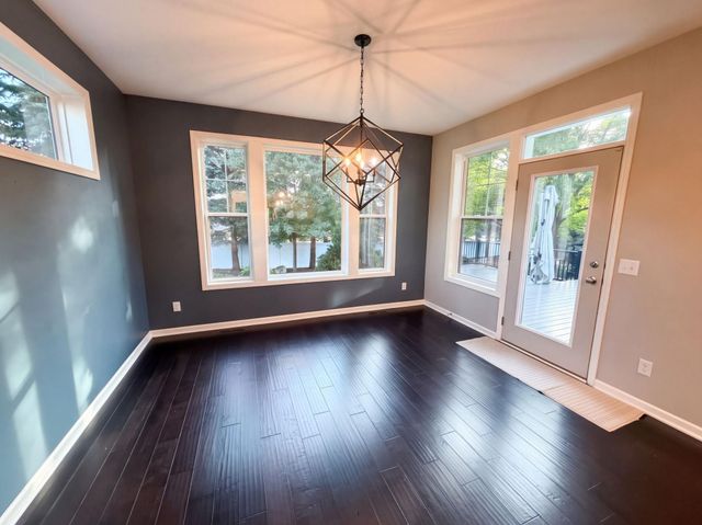 16891 E Lake Drive, Lakeville, MN 55044