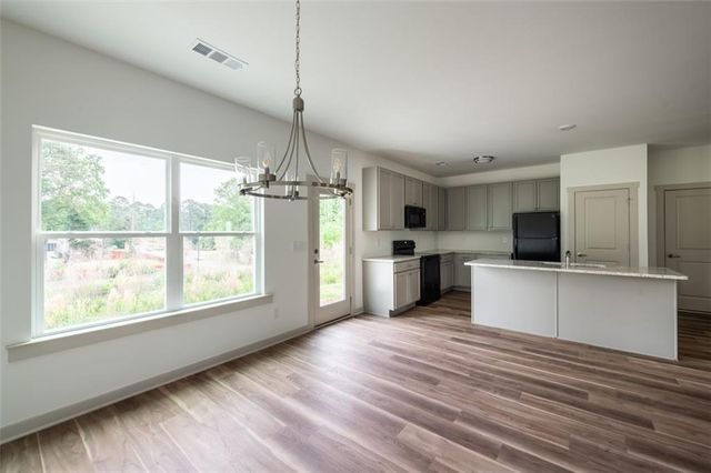 358 Forkview Drive, Lawrenceville, GA 30044