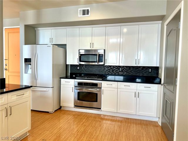 32 East Serene Avenue 408, Las Vegas, NV 89123