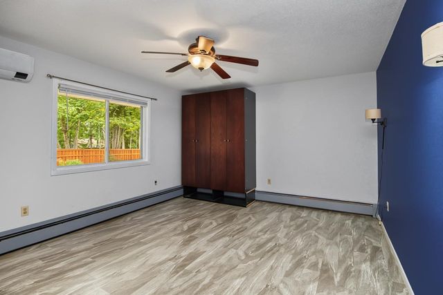 727 Tanglewood Drive, Shoreview, MN 55126