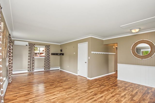 727 Tanglewood Drive, Shoreview, MN 55126