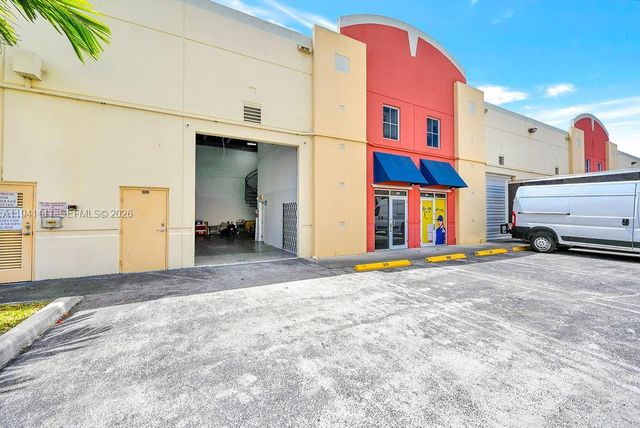 6020 NW 99th Ave 309, Doral, FL 33178