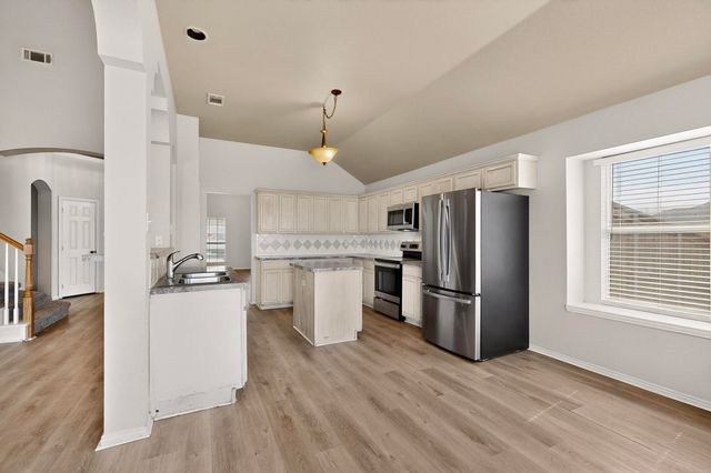 761 Meghann Lane, Waxahachie, TX 75167