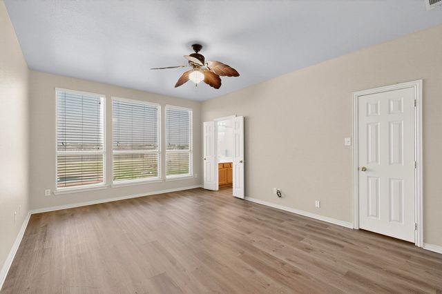 761 Meghann Lane, Waxahachie, TX 75167