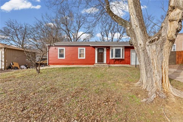 838 N 83rd Terrace, Kansas City, KS 66112