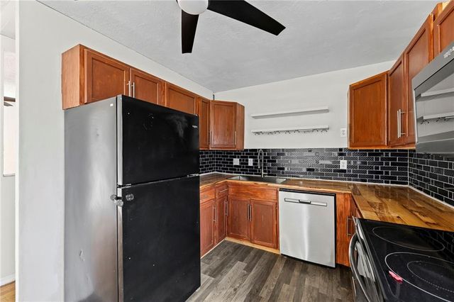 838 N 83rd Terrace, Kansas City, KS 66112