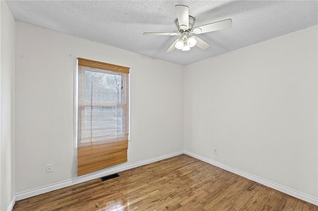 838 N 83rd Terrace, Kansas City, KS 66112