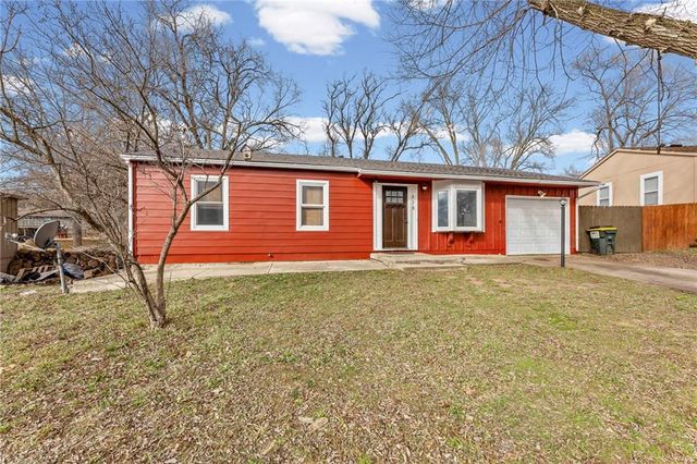 838 N 83rd Terrace, Kansas City, KS 66112