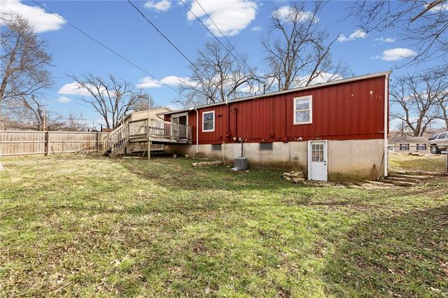 838 N 83rd Terrace, Kansas City, KS 66112