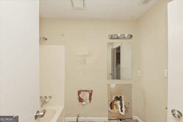 3449 Oak Run Drive, Lithonia, GA 30038