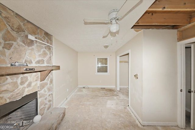 3449 Oak Run Drive, Lithonia, GA 30038