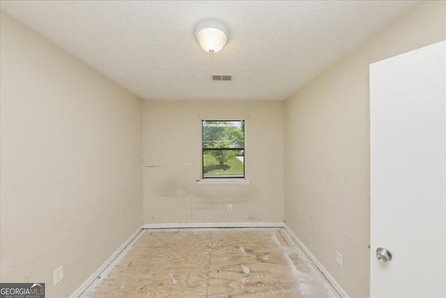 3449 Oak Run Drive, Lithonia, GA 30038