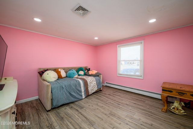 570 Eltone Road, Jackson, NJ 08527