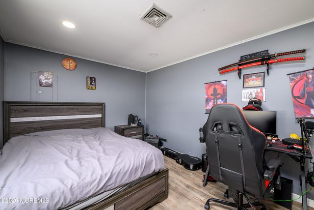 570 Eltone Road, Jackson, NJ 08527