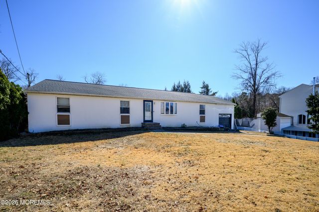 570 Eltone Road, Jackson, NJ 08527