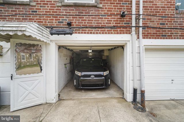 6834 WALKER ST, Philadelphia, PA 19135