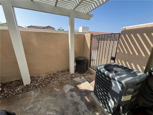 10746 Knott Avenue, Stanton, CA 90680